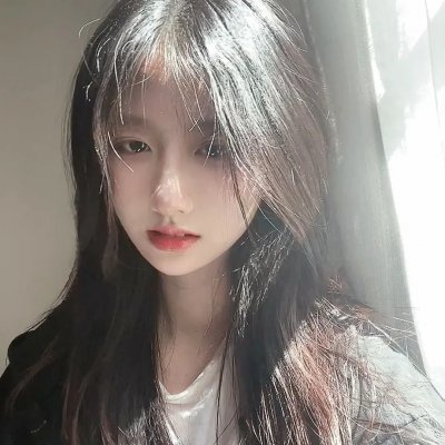 戴眼镜的人